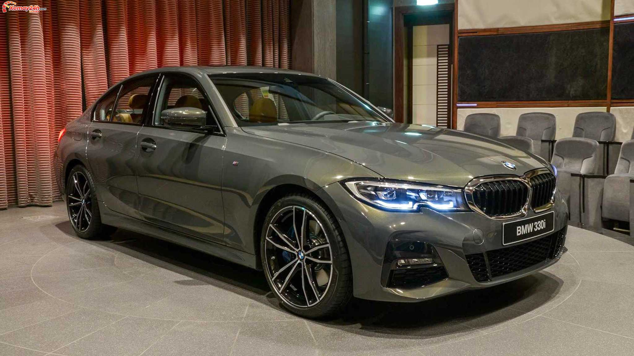 BMW 330i 2020 phiên bản màu xám