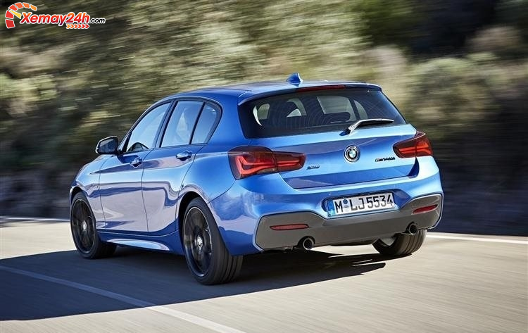 BMW 118i 2021 là dòng xe chú trọng tính năng an toàn