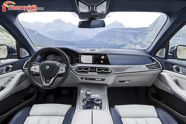 Hệ thống lái BMW X7 nổi bật và sang trọng