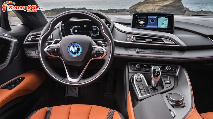 Hệ thống lái của BMW i8 2021 sang trọng và đẳng cấp