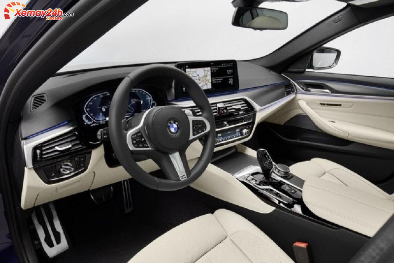 BMW 530i 2021 có nhiều tiện nghi hàng đầu